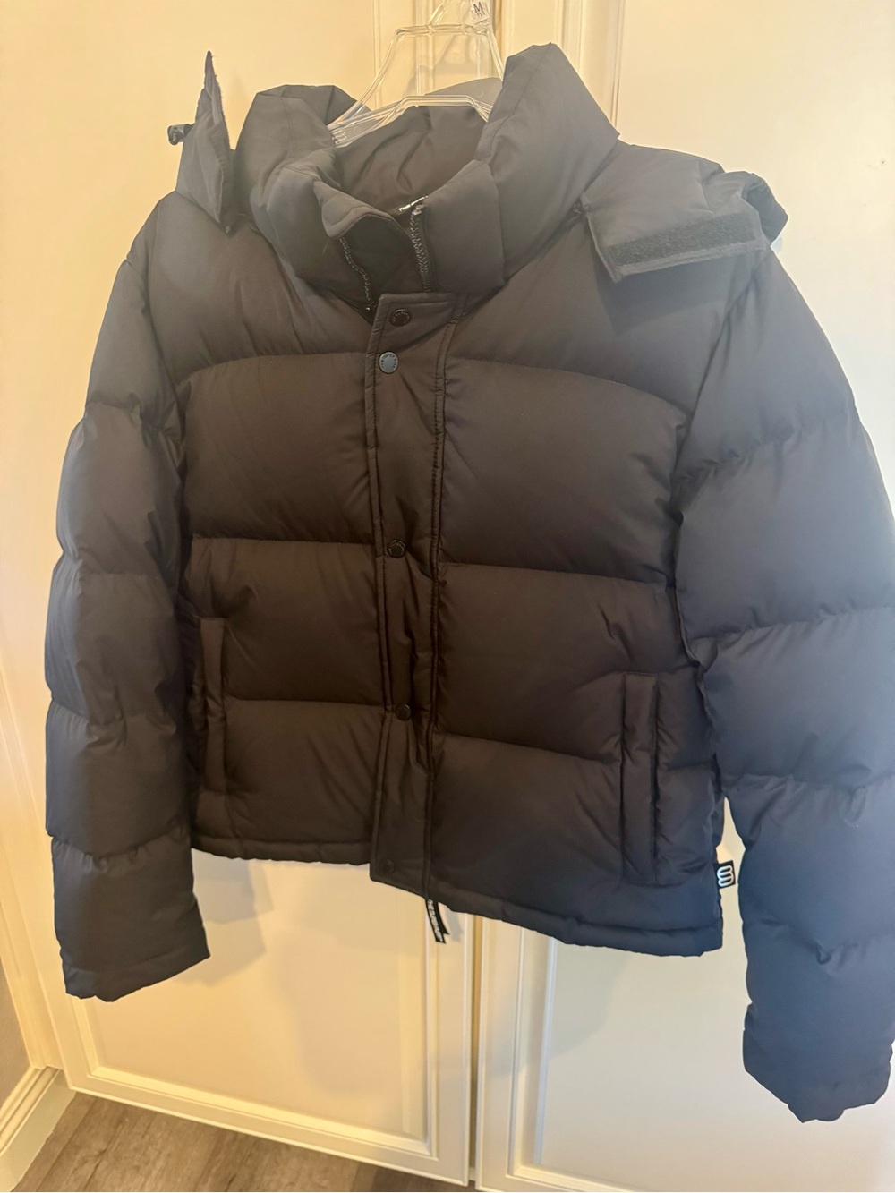 Aritzia-The Super Puff-Medium